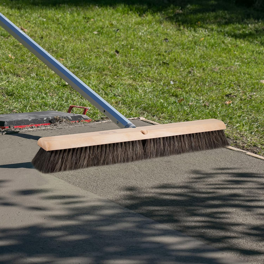 24" NATURAL HORSEHAIR BROOM-WOOD BLOCK