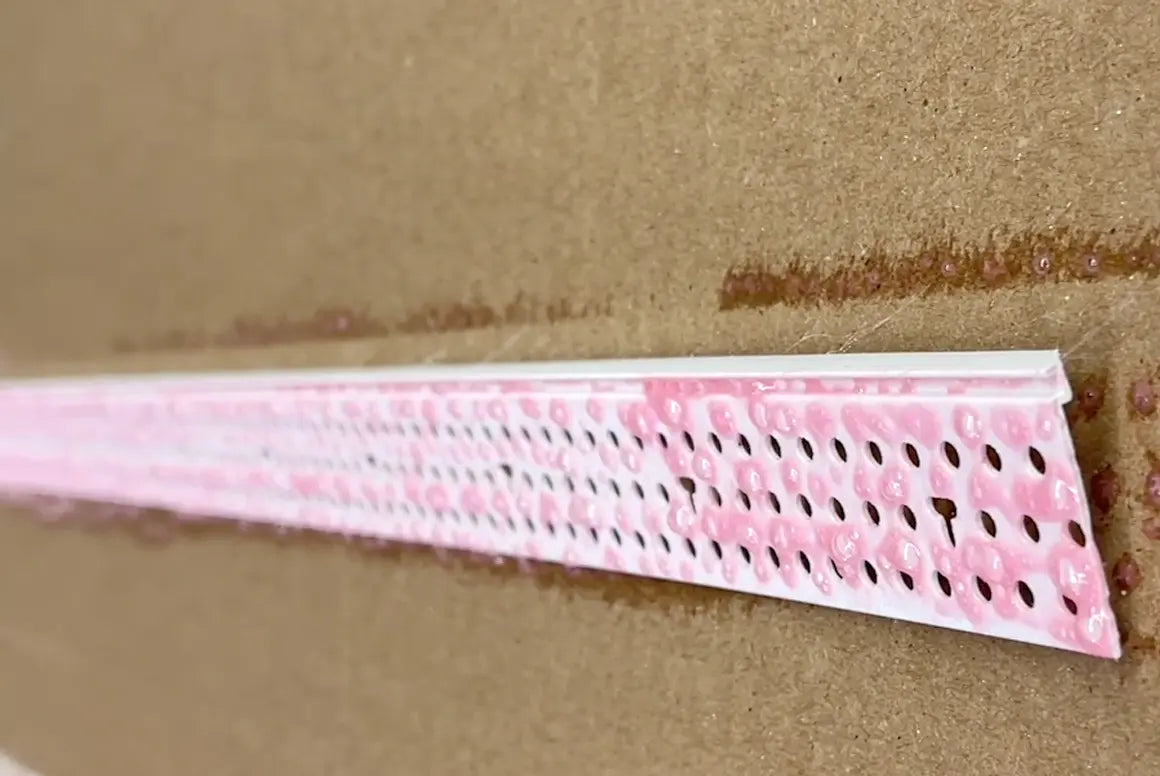 FLAT TEAR AWAY "L" BEAD 10'